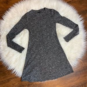 Topshop dress sz 2 knit stretch long sleeve black